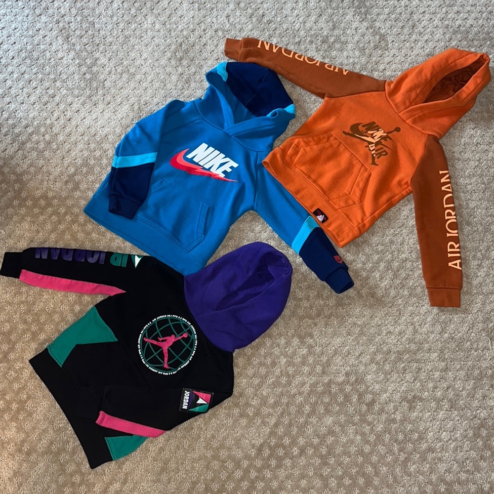 Set of 3! Nike/ Jordan Boys 2T Sweatshirts! Great condition!!!!!!